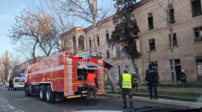 Yevlaxda yaşayış binasında YANĞIN OLUB - FOTO
