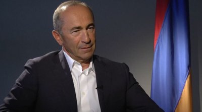 Köçəryan Ermənistan müxalifətindən baş nazir postuna namizəd oldu