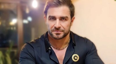 Talıb Tale Rusiyada qəza enişi edən təyyarədə olub - VİDEO