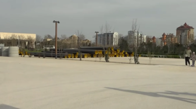 Bakıda parkın ərazisi niyə hasarlanıb? - VİDEO