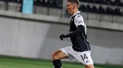 Bu futbolçu “Neftçi”dən gedə bilər