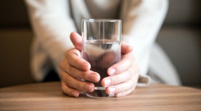 Evdə suyun təmizliyini belə yoxlamaq olar - 3 sadə test