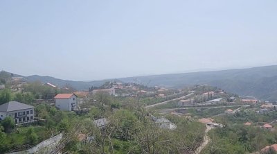 Dünya səyyahları Laçında