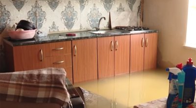 Su dolan evlərə dəyən ziyanı kim ödəyəcək? – Video