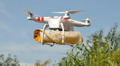 Dörd ildən sonra yemək sifarişlərini DRONLAR DAŞIYACAQ – Kuryer peşəsi tarixdən silinir