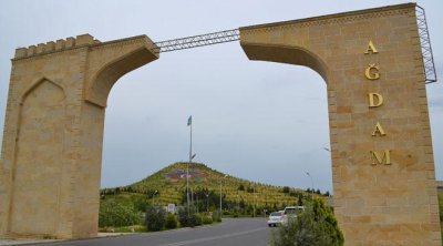 Ağdamda FACİƏ: 22 yaşlı gənc dayısıqızını bıçaqladı