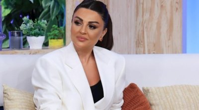 Gülayın üzüyü müzakirə yaratdı: Hamı ondan danışır &mdash; VİDEO