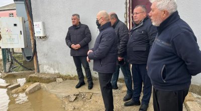 Yağışın problem yaratdığı ərazilərdə sakinlərlə görüş - FOTO