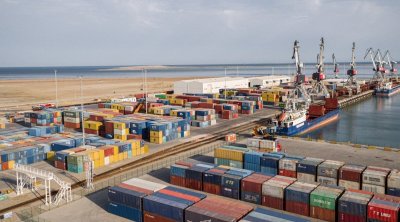 Bakı Limanında yük aşırma üzrə REKORD &ndash; FOTO