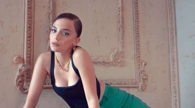 "Zəkam sürücülük vəsiqəsi almağa yetmir" - Aktrisa