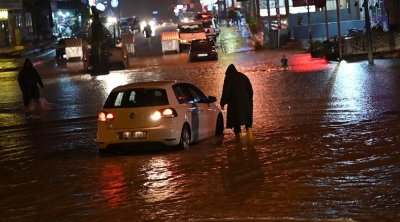 Türkiyədə intensiv yağış iki nəfərin həyatına son qoydu – VİDEO