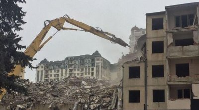 Bakıda söküləcək binalarla bağlı VACİB AÇIQLAMA