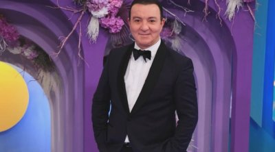 "Bir insanın əynində üçdən artıq rəng varsa, anormaldır"