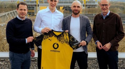 &ldquo;Borussiya&rdquo; bu futbolçu ilə müqavilə imzaladı