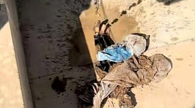 Bakıda evi yeni alan şəxslər həyətdən cadu tapdılar &mdash; VİDEO