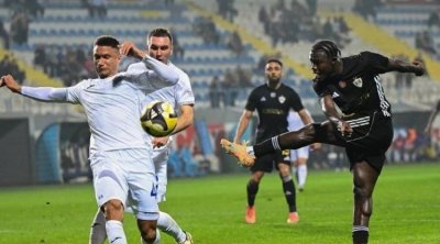 “Şamaxı” “Qarabağ”la, “Sabah” “Zirə” ilə qarşılaşır