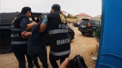Polis Bakıda əməliyyat keçirdi - 2 nəfər saxlanıldı