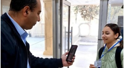 Bakı məktəbində YENİKLİK: Valideynlərin "WhatsApp" nömrəsinə bildiriş göndəriləcək &ndash; FOTO