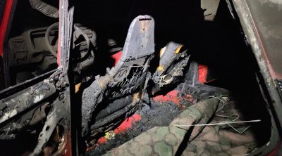 Gəncədə avtomobil yandı - FOTO