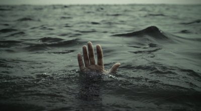 Xəzərdə Neft Daşlarının yaxınlığında balıqçı batdı - Helikopter cəlb olundu - VİDEO