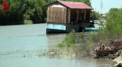 Kürdə TƏHLÜKƏ: Su evlərin həyətlərinə doldu &ndash; FOTO