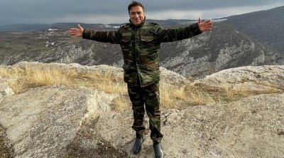 Xalq artistinin oğlu hərbi xidmətə gedir — FOTO