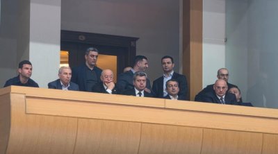 Kəmaləddin Heydərov ilk dəfə yeni müavinlərlə bir arada &ndash; FOTO