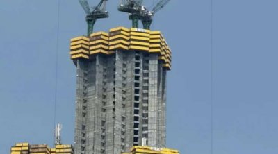 Dünyanın ən hündür binası: 100-cü mərtəbə tikilir