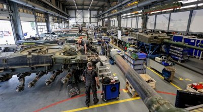 Alman maşınlarının SONU GÖRÜNDÜ &ndash; Artıq avtomobil yerinə silah istehsal edəcəklər