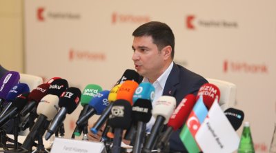 "Birtaksi" xidməti ilə bağlı yayılan xəbərlərə &ldquo;Kapital Bank&rdquo;ın sədrindən CAVAB