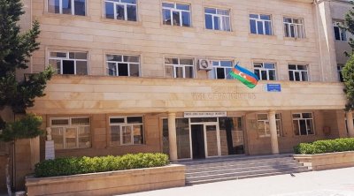 Bakıda daha bir məktəbdə OLAY: Şagird sinif yoldaşlarını ölümlə HƏDƏLƏDİ &ndash; RƏSMİ AÇIQLAMA