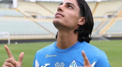 Adı &ldquo;Qarabağ&rdquo;la hallanan futbolçu &ldquo;Neftçi&rdquo;nin transfer HƏDƏFİNDƏ