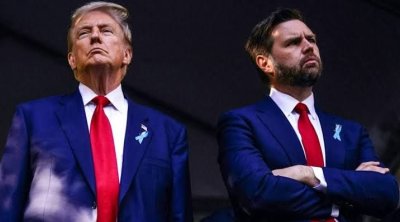 Atışma zamanı əvvəlcə Tramp deyil, Cey Di Vens çıxarılıb - ANBAAN VİDEO