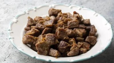 Ağızda əriyən yumşaq ət qovurmasının sirri &mdash; Sadə üsullar açıqlanıb