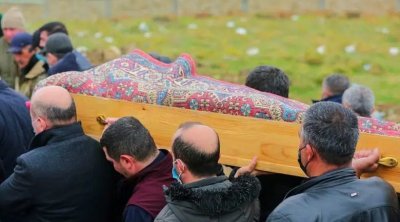 14 yaşlı qızla hamamda boğulan gəncin &ndash; FOTOSU