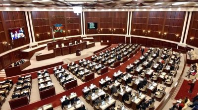 Milli Məclisin iclası başladı &ndash; Hansı məsələlər müzakirə olunur?