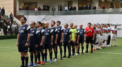 Nazirlər və deputatların futbol matçından yadda qalanlar &ndash; FOTO