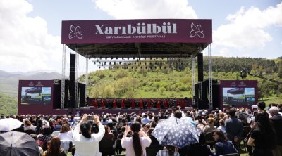 Şuşada keçirilən "Xarıbülbül" festivalı başa çatıb &ndash; VİDEO