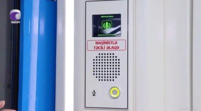 Metroda bu zarafatı edənlərə XƏBƏRDARLIQ -Cərimə olunacaqsınız! &ndash; VİDEO