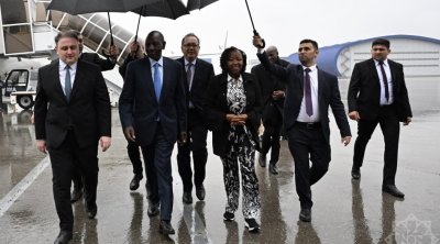 Keniya Prezidenti Azərbaycana gəldi - FOTO