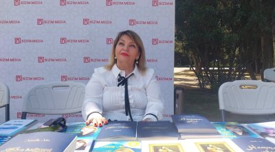 Natella Nurun &ldquo;Xan qızı Natəvan&rdquo; kitabı festivalda təqdim olundu - FOTO