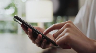 &ldquo;Tanımadığınız şəxslərin mobil telefonlarına toxunmayın&rdquo; &ndash; Yeni dələduzluq METODU
