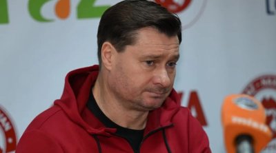 "Araz-Naxçıvan" baş məşqçisi ilə yollarını ayırdı
