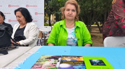 Şair Bənövşə Daşdılı ilə İMZA günü keçirildi - FOTO