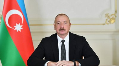 Prezidentə gələn TƏBRİKLƏR...