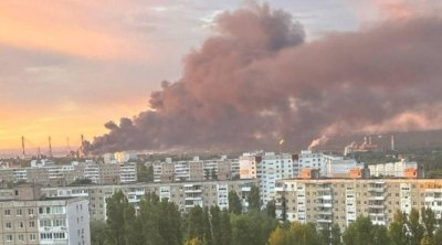 Saratov şəhərindəki neft emalı zavoduna ZƏRBƏ ENDİRİLDİ