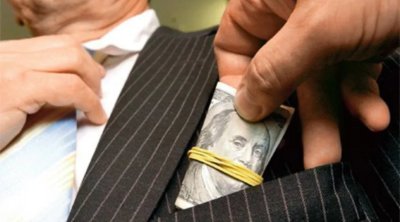 Korrupsiya ilə bağlı məlumat verən şəxslərin müdafiəsi gücləndirilir