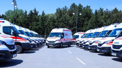 Regionlara 25 yeni ambulans və reanimobil verildi - FOTO