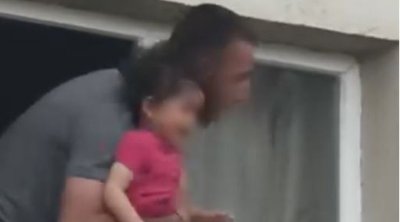 Türkiyədə ata 3 yaşlı qızını girov götürdü &ndash; FOTO