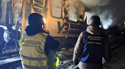 Krımda sərnişin qatarına PUA hücumu: Ölən və yaralanan var